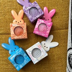 Colour pop eyeshadow